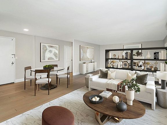 4th image of 155 W 68th St APT 1022