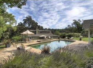 850 Meadowood Ln, Saint Helena, CA 94574