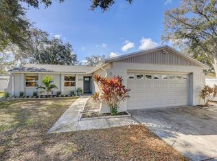 6490 Cedarbrook Dr S, Pinellas Park, FL 33782