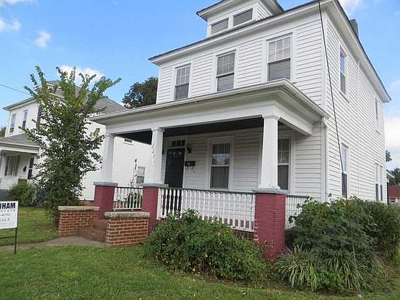 3rd image of 2231 Elm Ave