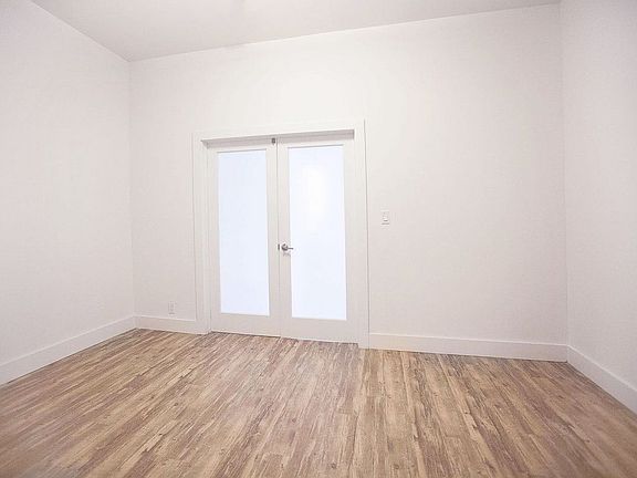 3rd image of 164 W 128th St APT 4A