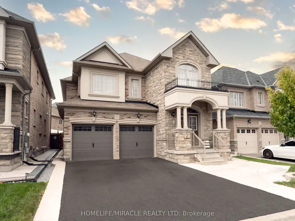 11 Magical Rd, Brampton, ON L7A 4R1