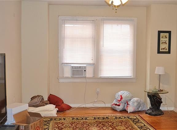 2nd image of 4505 S Derbigny St