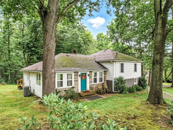 2725 N Neshannock Rd, Sharpsville, PA 16150