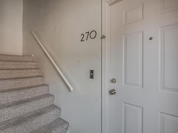 4th image of 401 12th Ave #270