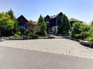 12 Windrose Valley Blvd, Clearview, ON L9Y 0K2