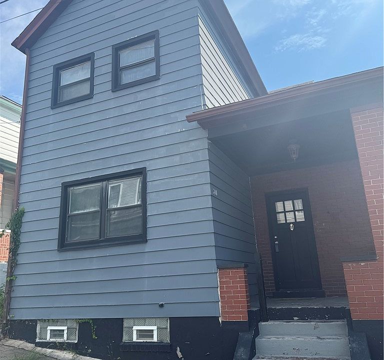 1st image of 310 13th St