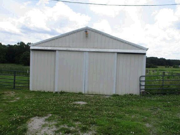 5th image of 122 Colgan Rd