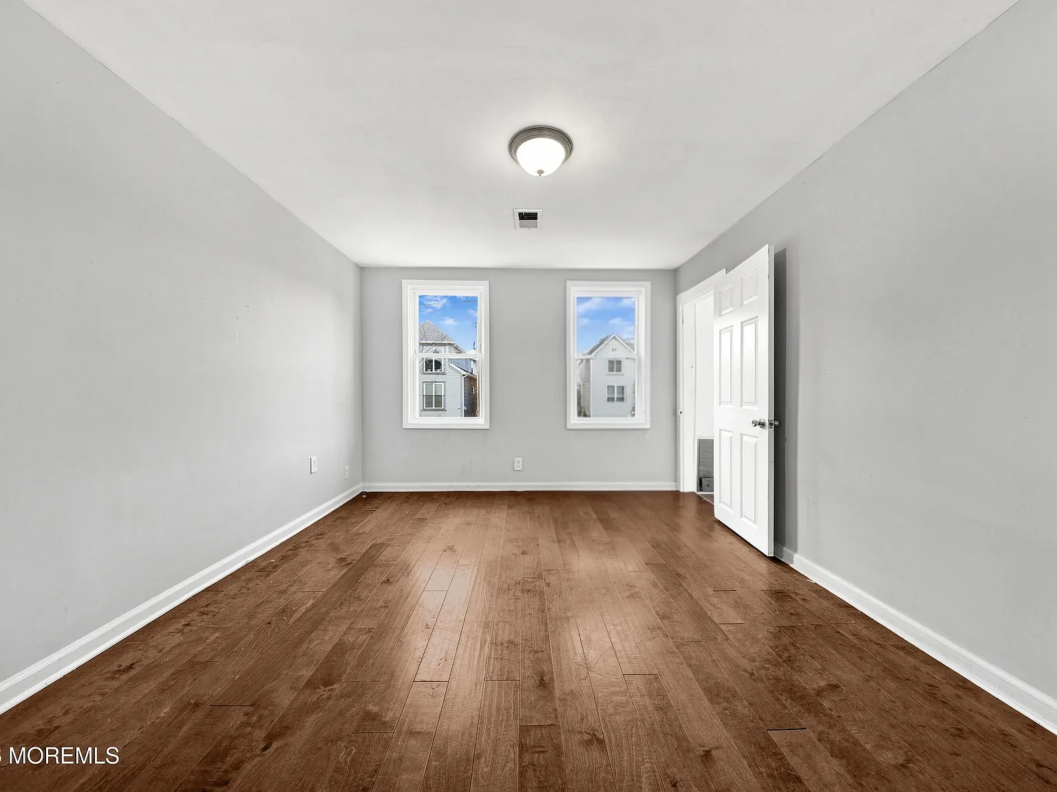 3 bed, 2172 sqft, $2,500 — Photo 4
