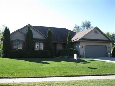 1565 Parkside Dr, Prairie Du Sac, WI, 53578