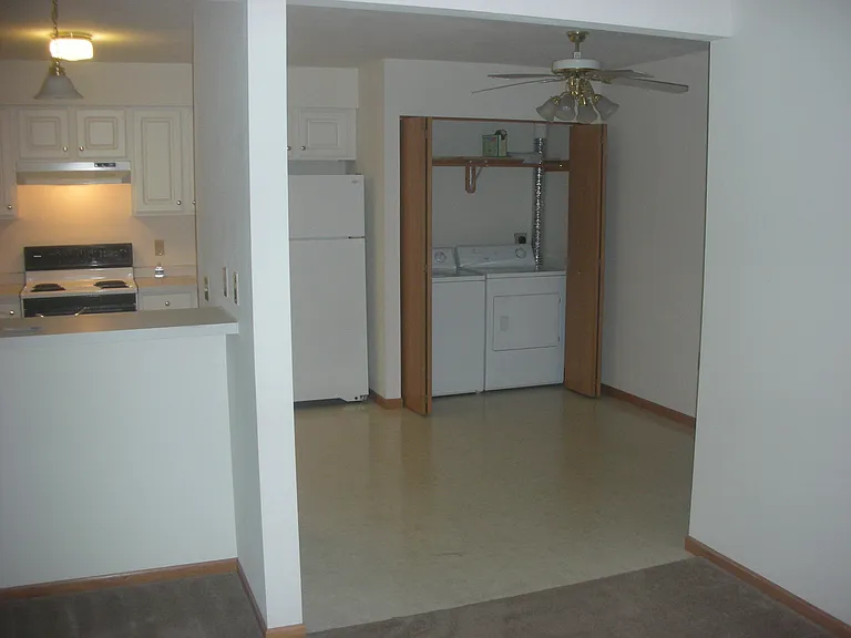 203 E Lake Park Pl #5 — Photo 11