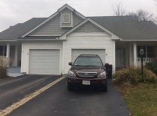 4 Concord Ct #B, Webster, MA 01570