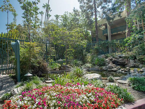 2nd image of 576 N Bellflower Blvd Unit 103