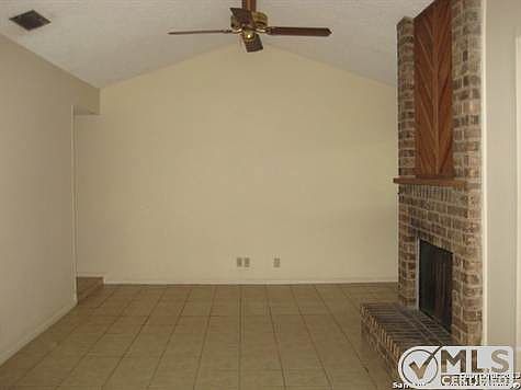 2nd image of 2542 Babcock Rd APT F201