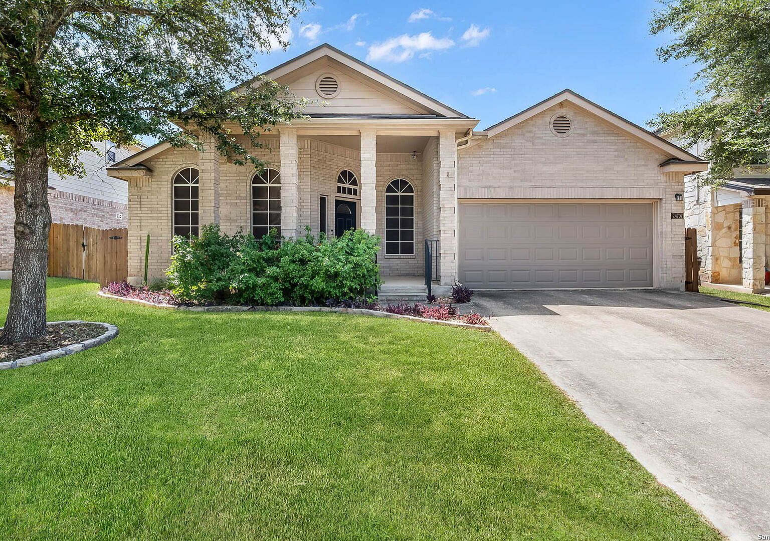 Kumi.O bf8d10bc1ee08319bb73034d036ed0