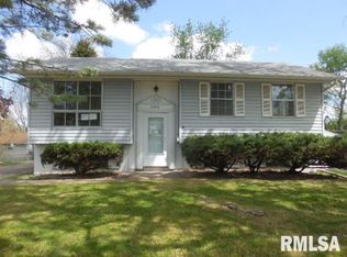 3362 W Hayes St, Davenport, IA 52804