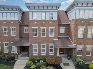 202 Robson Ln, Bellevue, KY 41073