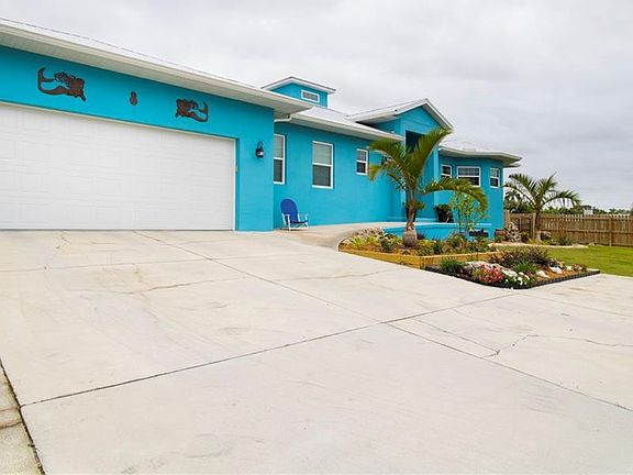 2nd image of 8 Cove Ln