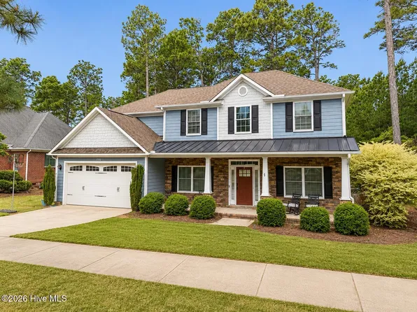 180 Wiregrass Lane, Southern Pines, NC 28387