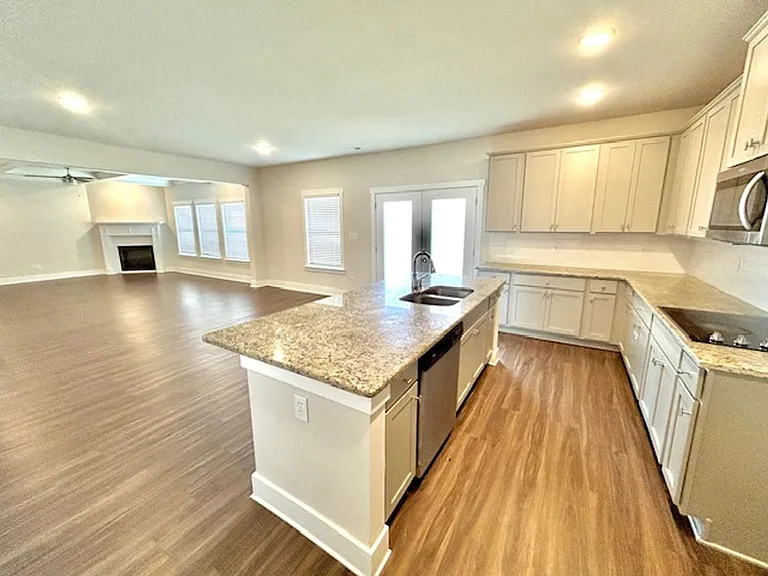 115 Hutchinson Rd — Photo 9