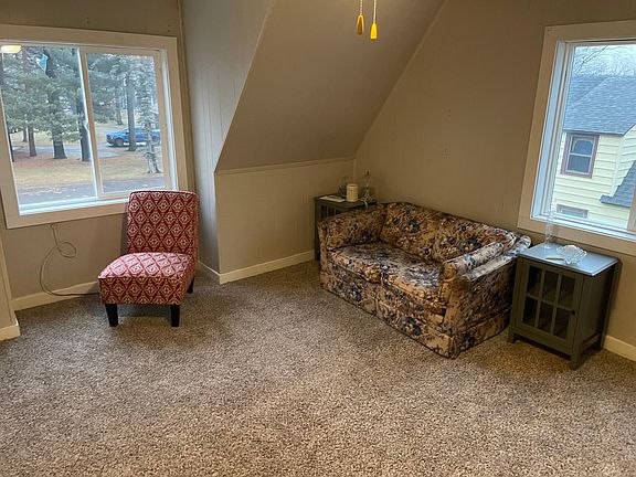 5th image of 60 1st Ave SE #3