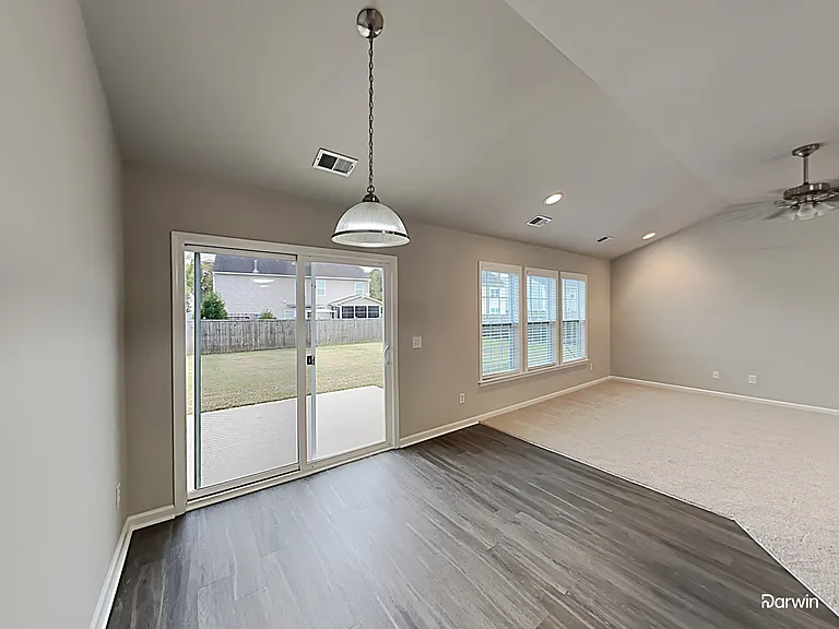 625 Mountain Laurel Cir — Photo 9