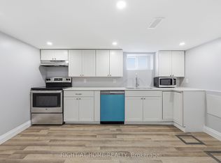 38 Martin Rd #BASEMENT, Hamilton, ON L8K3N1