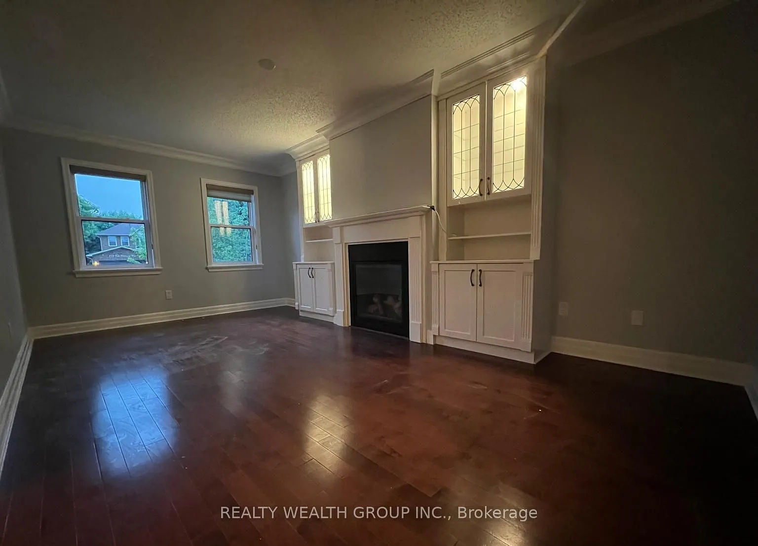 4 bed, $3,300 — Photo 4