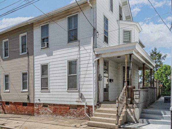 316 N Franklin St, Hanover, PA 17331