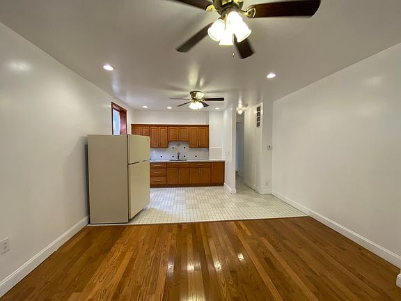 2nd image of 1726 S 4th St #1
