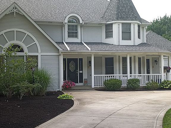 2nd image of 5671 Foxchase Ave NW