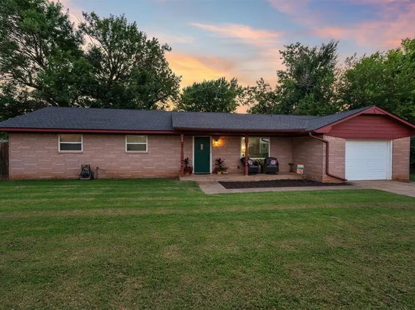 408 W View St, Verden, OK 73092