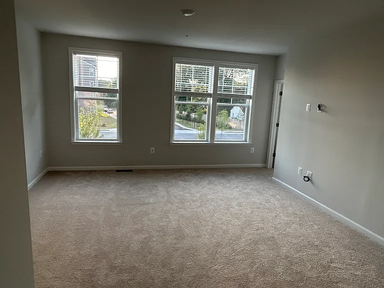 9005 Telegraph Rd #A — Photo 30