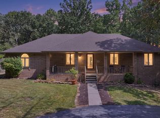 4464 N Farm Road 117, Springfield, MO 65803