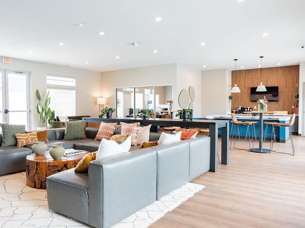 9824 Hillcrest Plz #9816-103