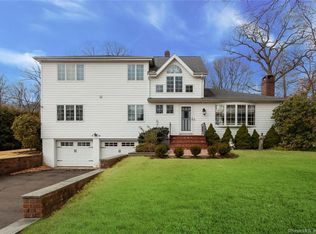 140 Old Colony Rd, Stamford, CT 06907