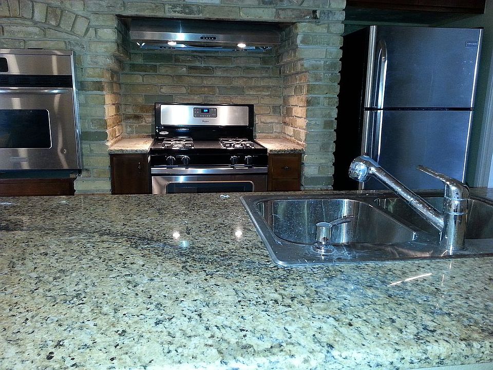 2nd image of 6600 Southpoint St