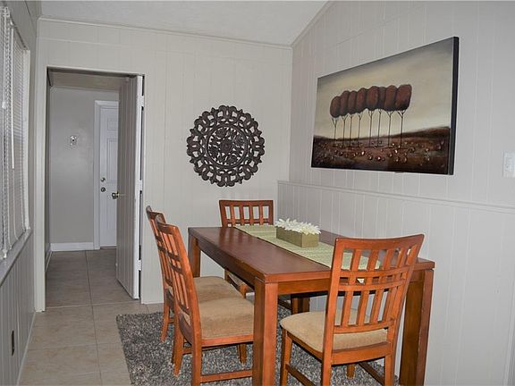 4th image of 4502 W Pearl Ave