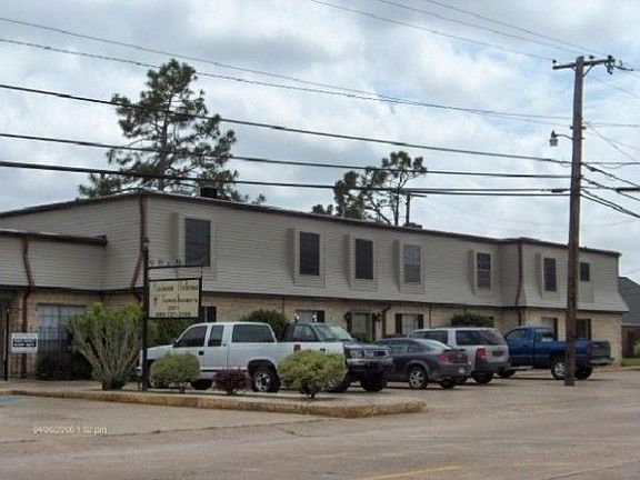 2nd image of 2901 Helena Ave APT 501