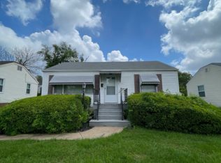 6108 Eaton Dr, Saint Louis, MO 63134