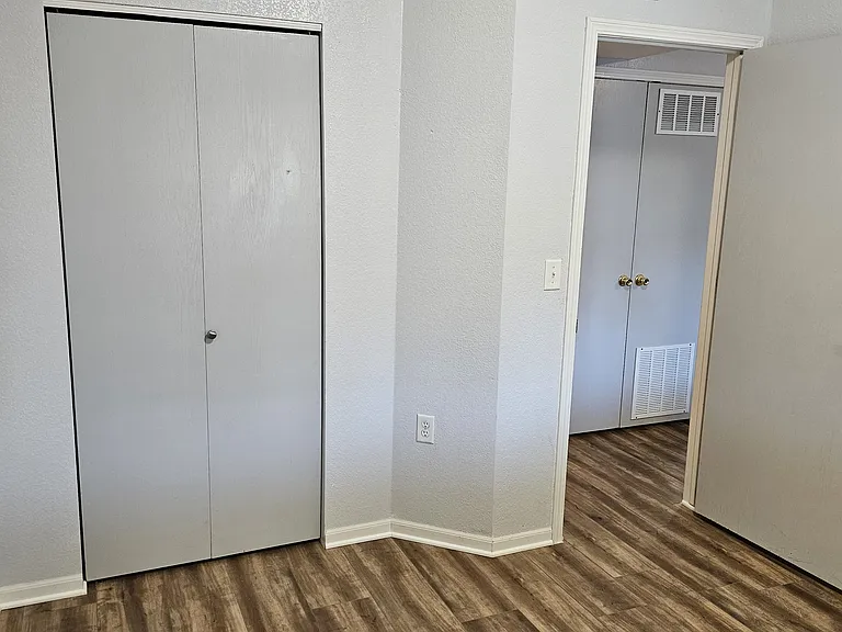 1221 University Ave #B302 — Photo 11