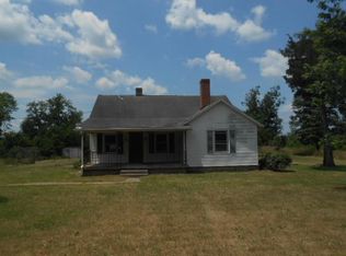 1111 Maurice Daniels Rd, Roxboro, NC 27574