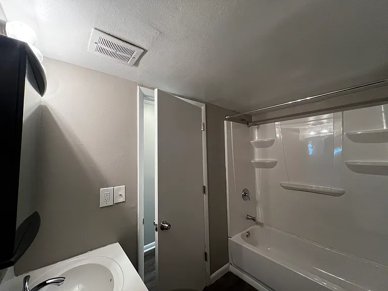 2518 Moorman Ave #1 — Photo 7