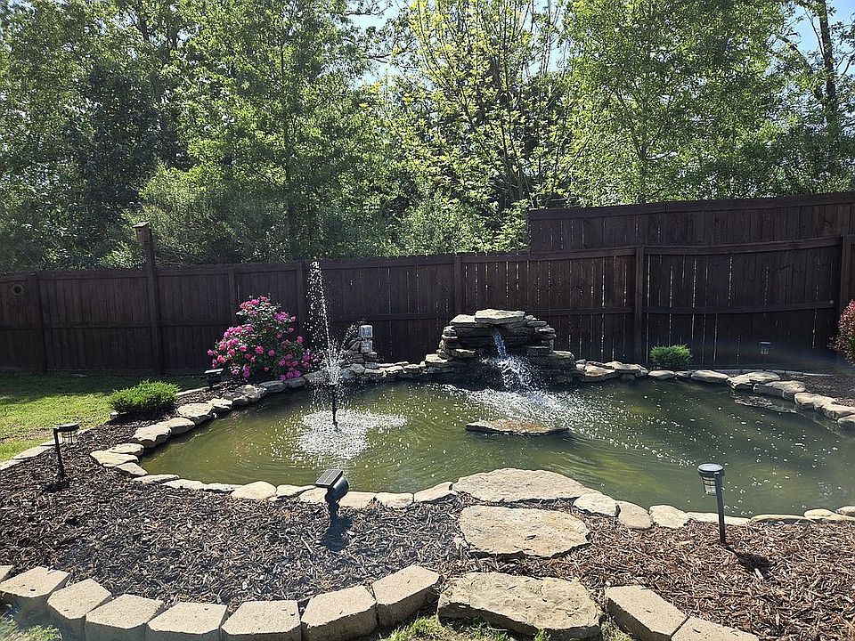 Private back yard & pond
