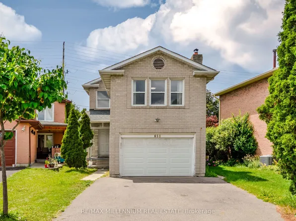 651 Shetani Pl, Mississauga, ON L5B 2Z7