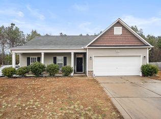 351 Roanoke Dr, Raeford, NC 28376