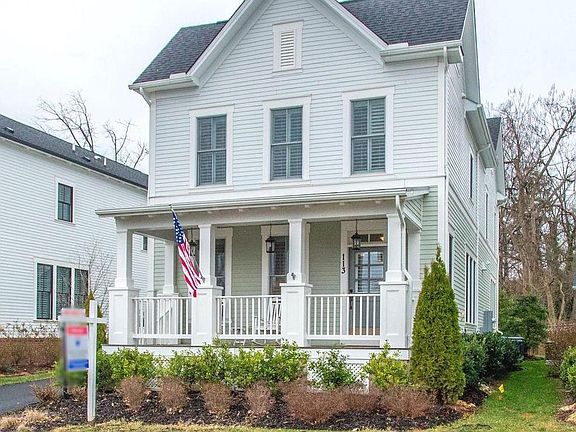 4th image of 113 Vinehaven Way