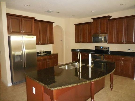 3rd image of 1167 Bella Vista Cir