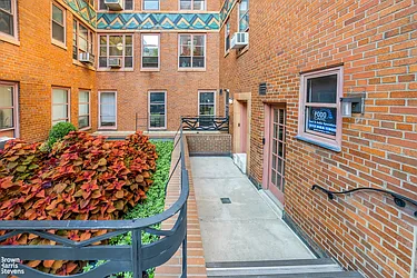 235 East 22nd Street, #1EF