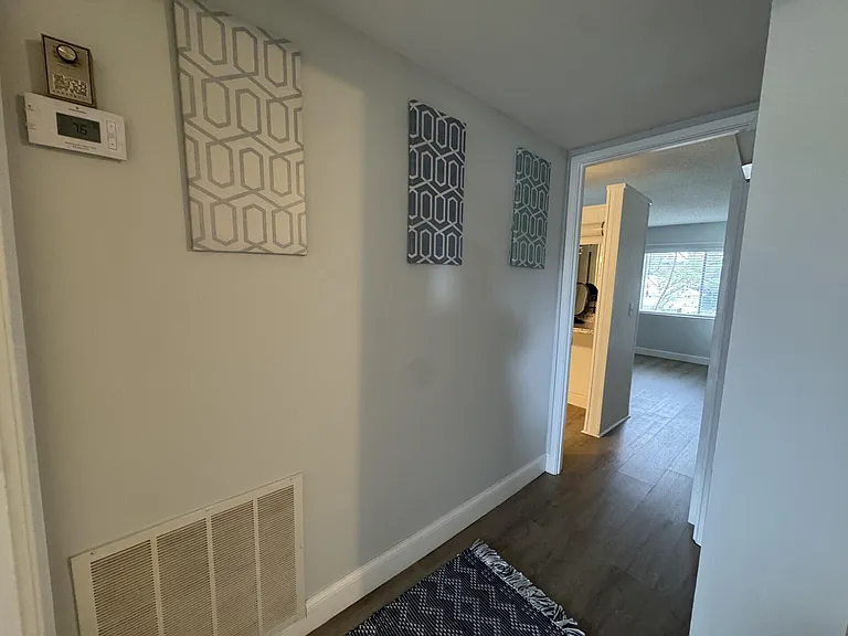 1310 NE 14th Ct #K19 — Photo 18